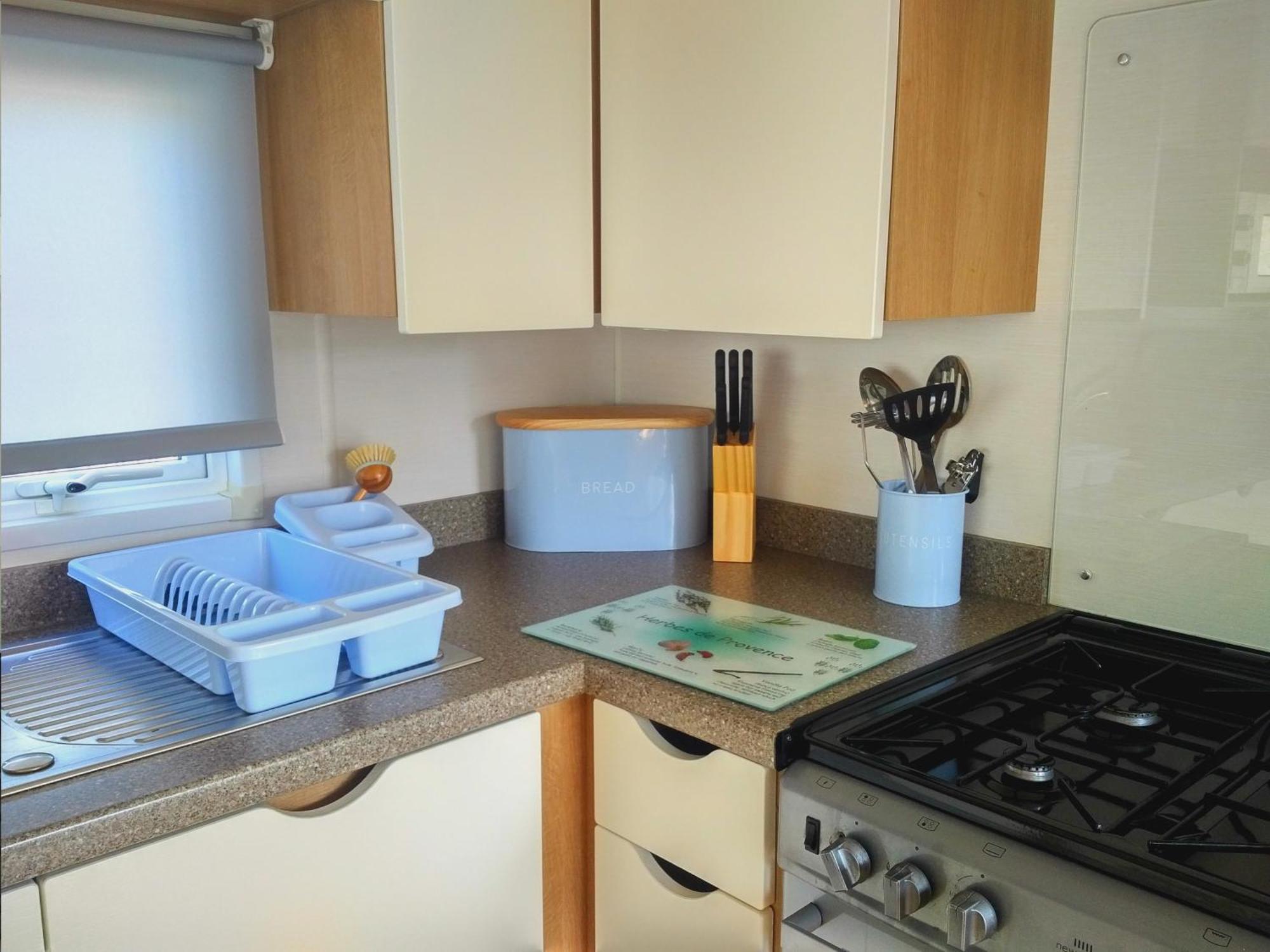 Haggerston Lola The Lodge And Betty The Van Cheswick 部屋 写真